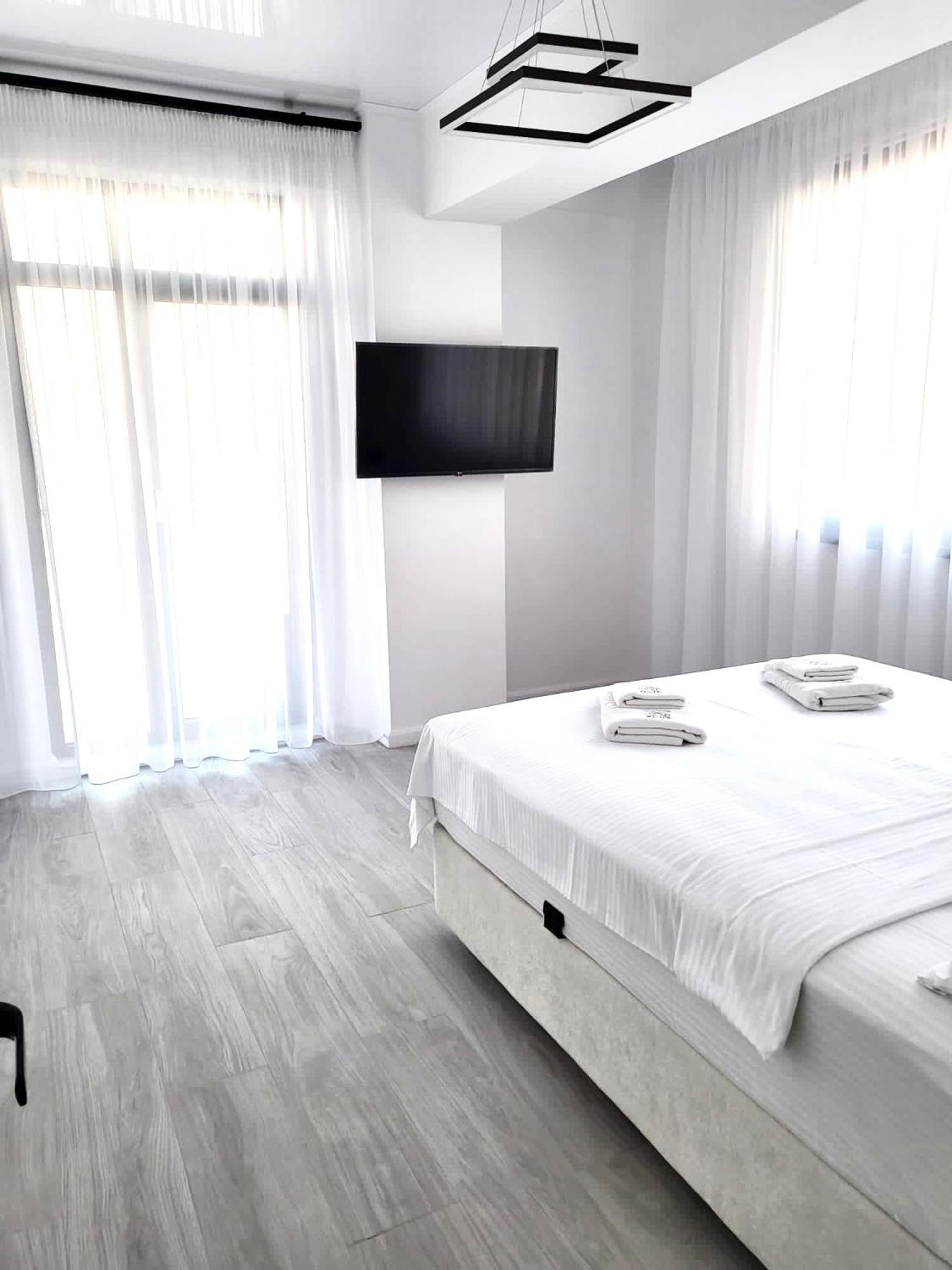 Mamaia Nord Vip Aparthotel Năvodari Exterior foto
