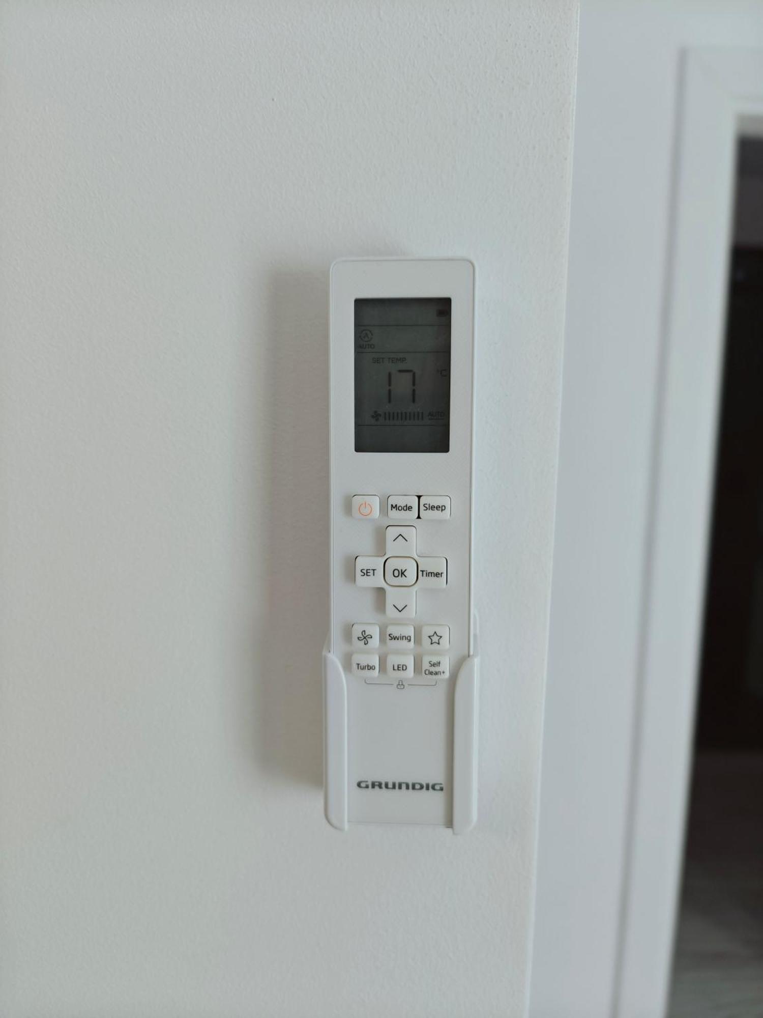 Mamaia Nord Vip Aparthotel Năvodari Exterior foto
